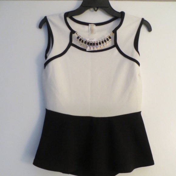 PICKY GIRL Tops - PICKY GIRL TOP